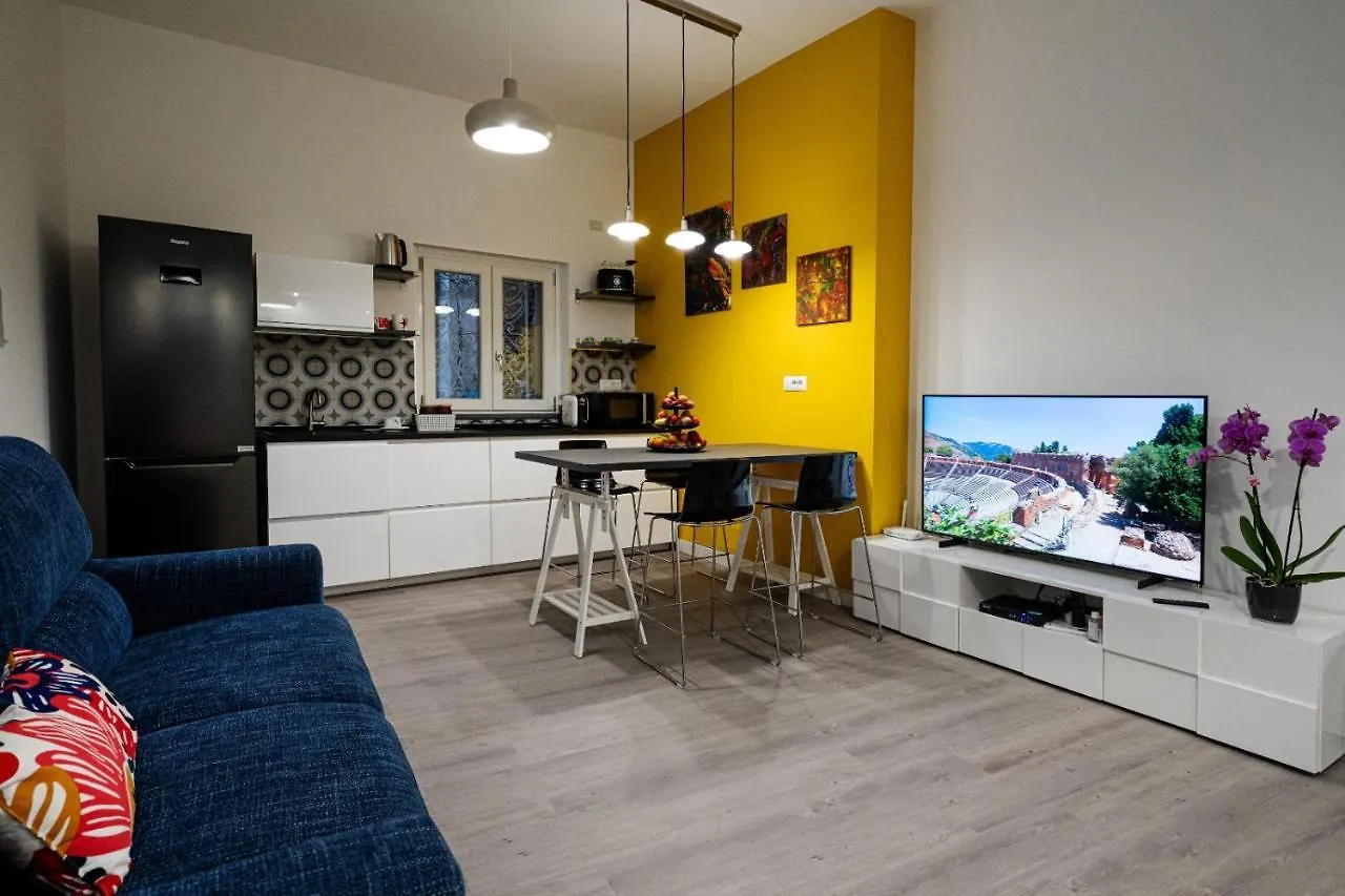 Domus Enea Apartment Taormina 0*,  Italy